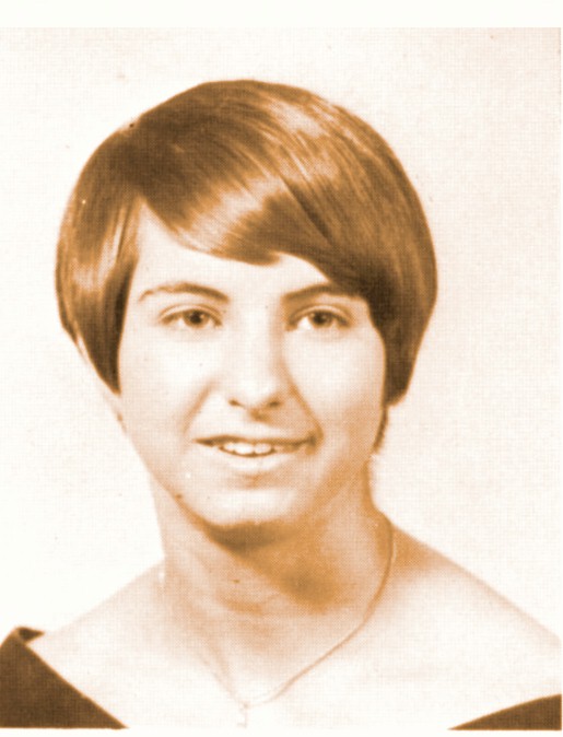 Click for full-sized image of Cindy Rucker