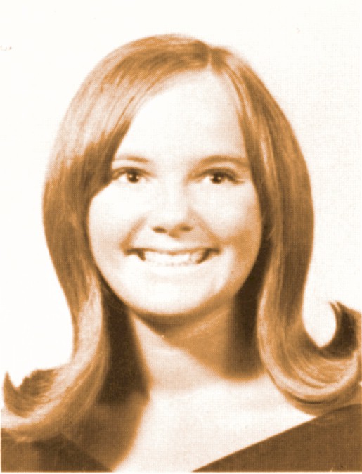 Click for full-sized image of Nancy Scott