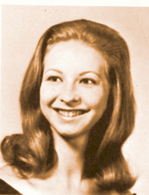Click for full-sized image of Debbie Weaver